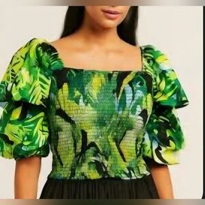 Live 4 Truth Tropical Smocked Puff Tier Sleeve Blouse Vacation Resortwear Size M